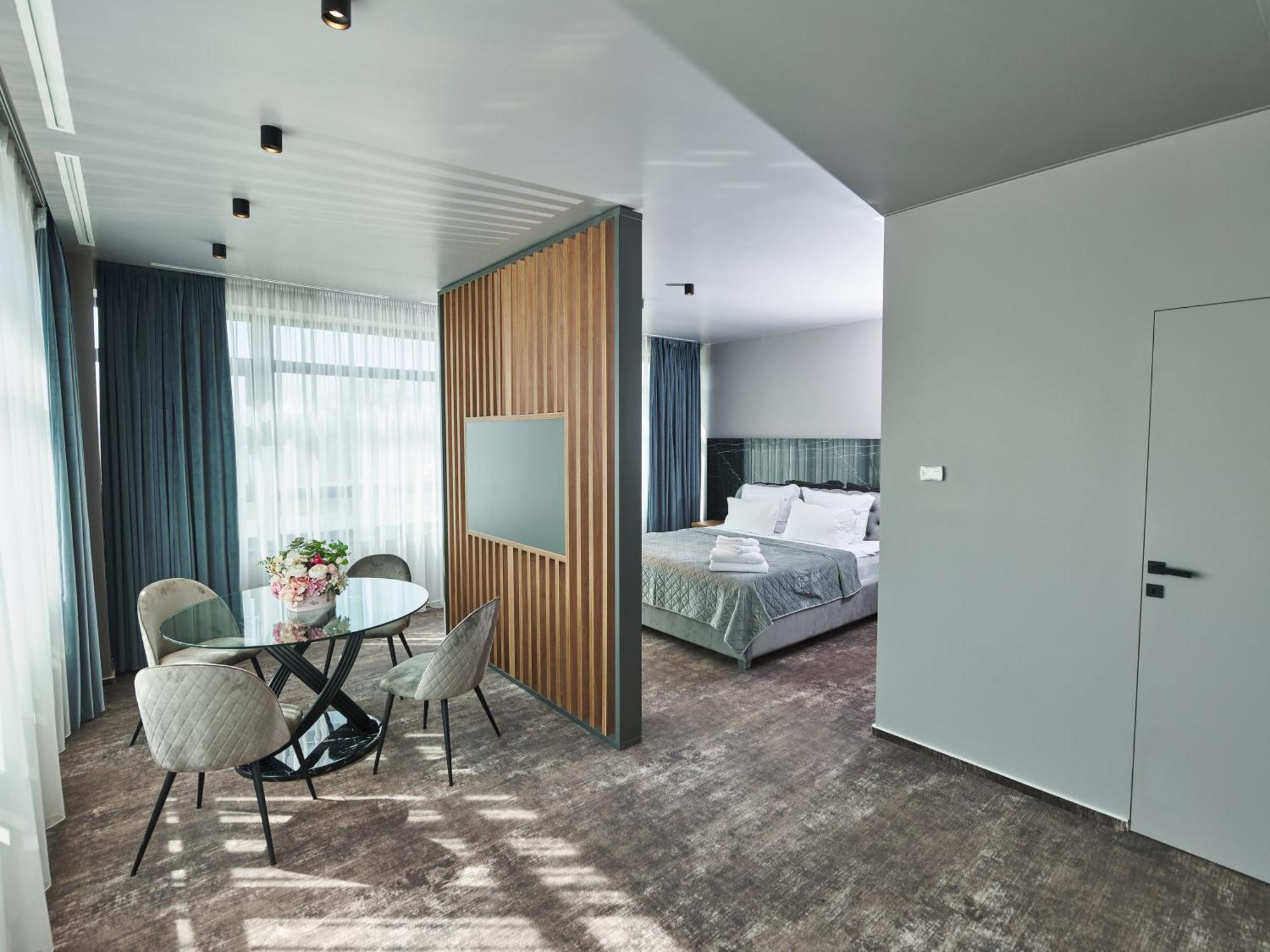 Hotel Emd Bacau Ngoại thất bức ảnh